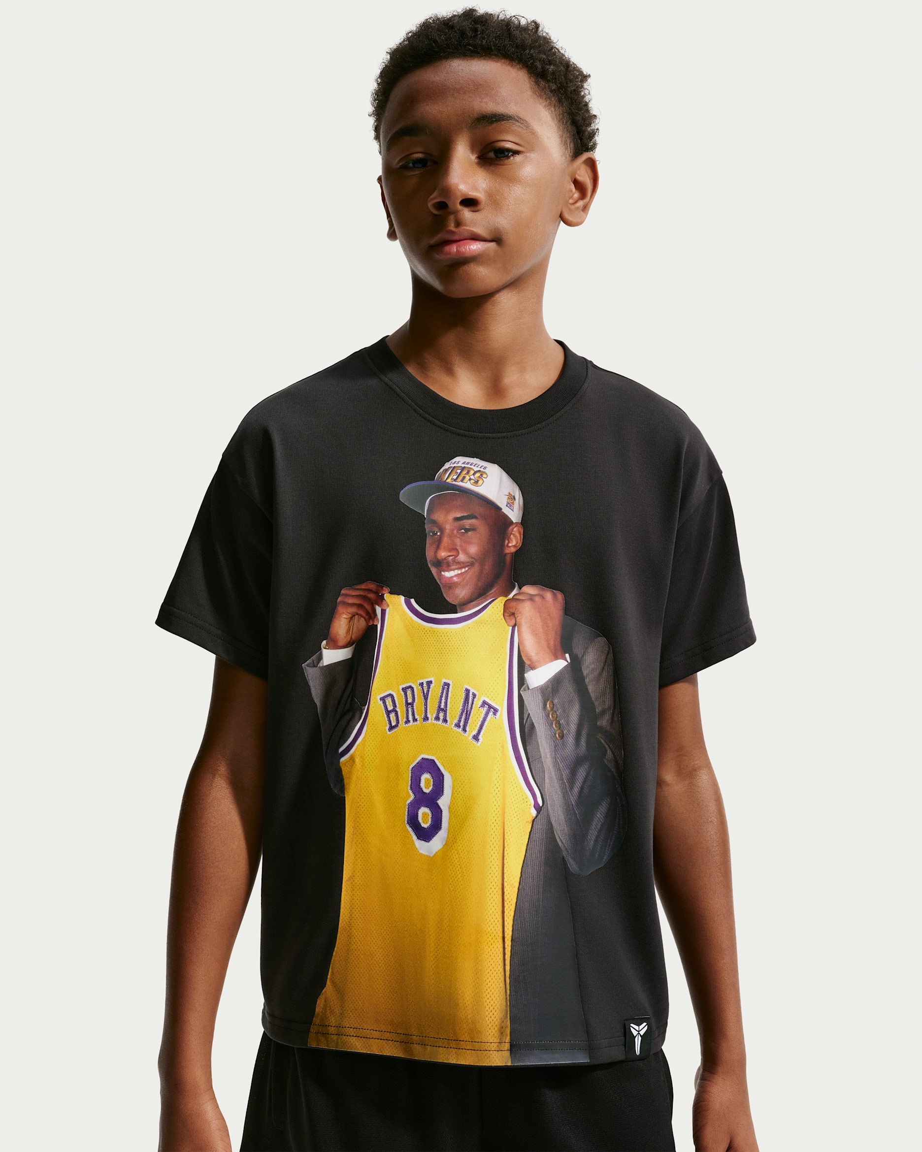 NIKE公式】コービー ジュニア Dri-FIT Tシャツ.オンラインストア (通販